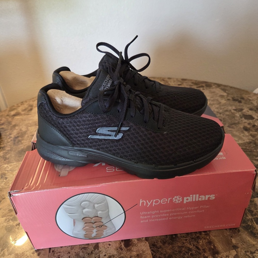 Skechers 8 Wide Fit Go Walk 6 Iconic Vision OrthoLite Insole lace up black NIB